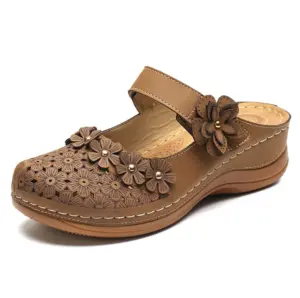 FloralStep | Retro Floral Platform Flat Sandals